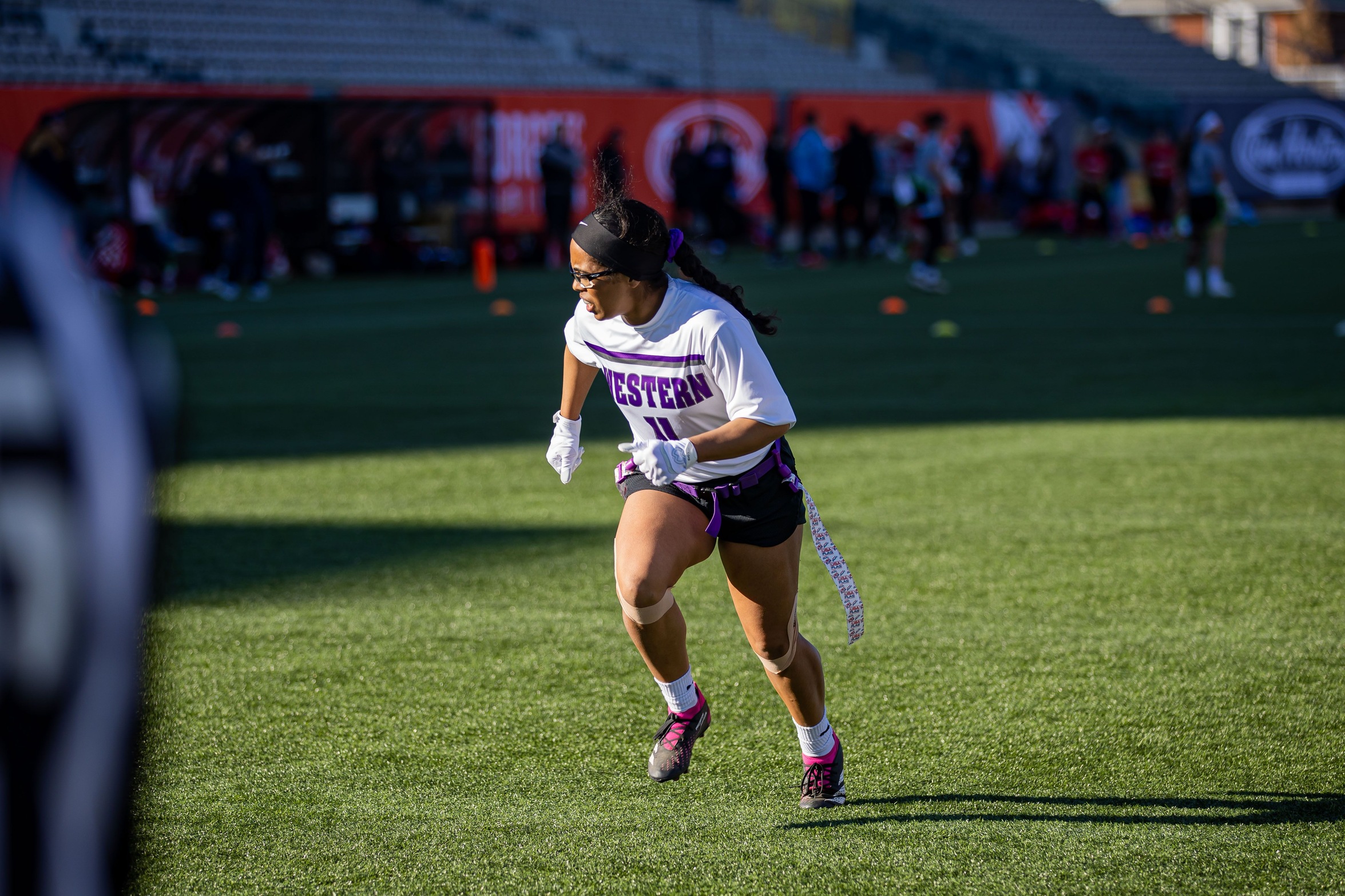 De joueuse &agrave; pionni&egrave;re : Olivia Ghosh-Swaby sur l&rsquo;avenir du flag-football f&eacute;minin au Canada